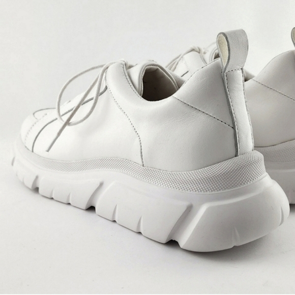 J/SLIDES Women's Knockout Sneakers White Leather Platform Chunky Y2K Size  9M - Picture 8 of 14